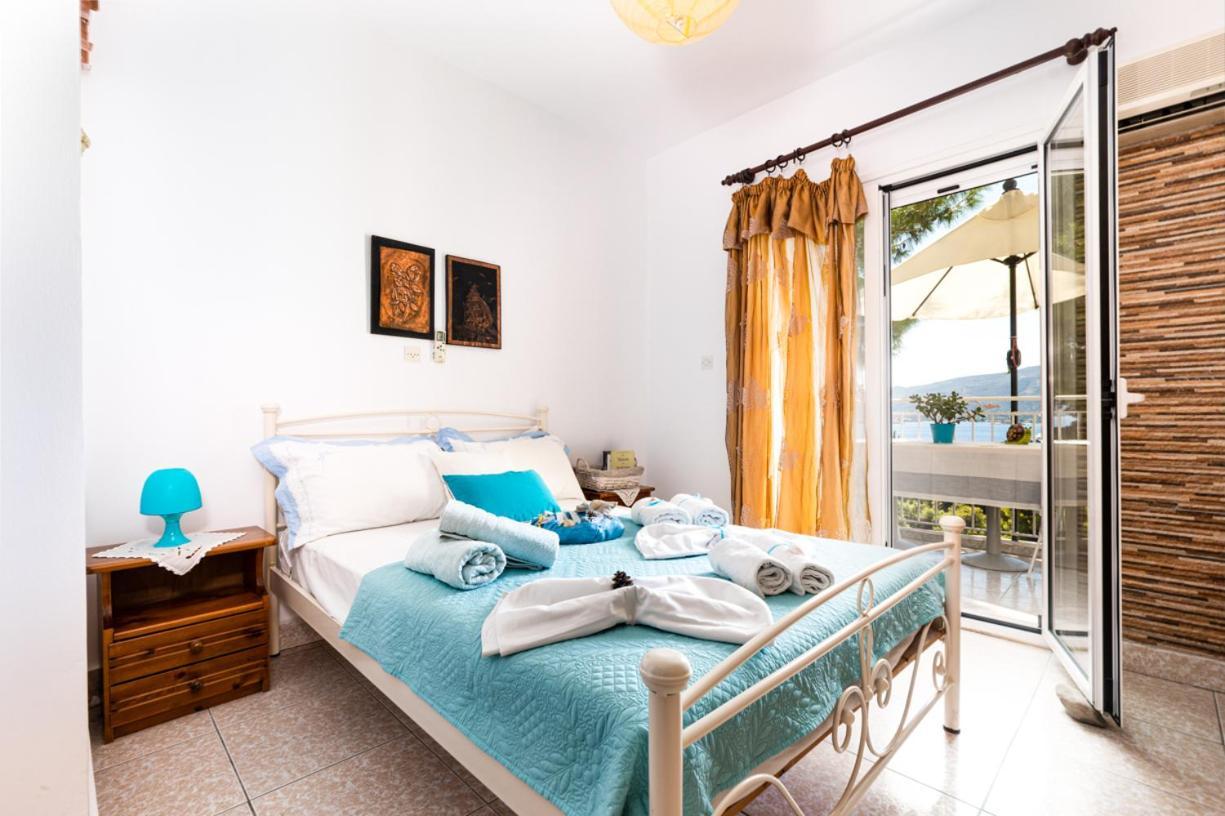Lions Apartments Poros Town Eksteriør billede