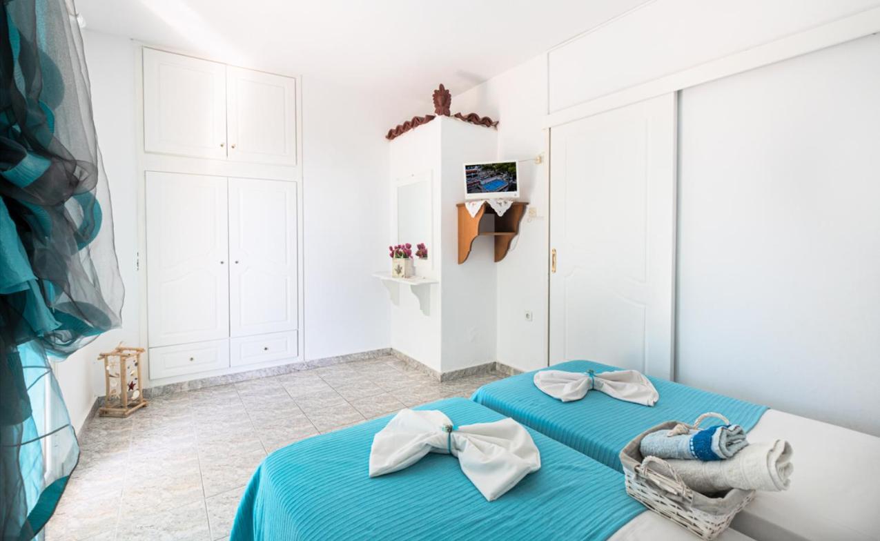 Lions Apartments Poros Town Eksteriør billede